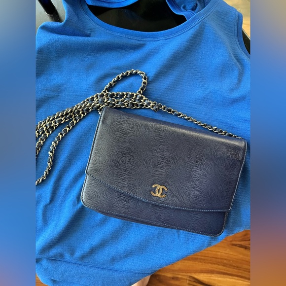 Chanel Sevruga Caviar Wallet On A Chain - Picture 11 of 11